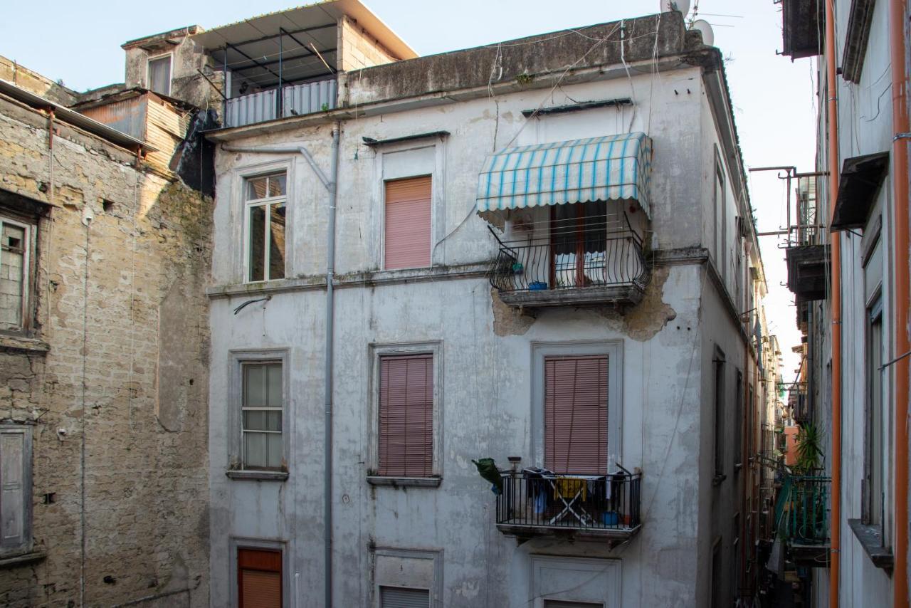 Domus Anticaglia By Domusextra Leilighet Napoli Eksteriør bilde