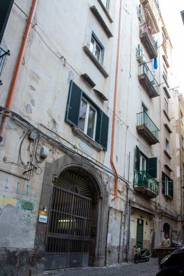 Domus Anticaglia By Domusextra Leilighet Napoli Eksteriør bilde