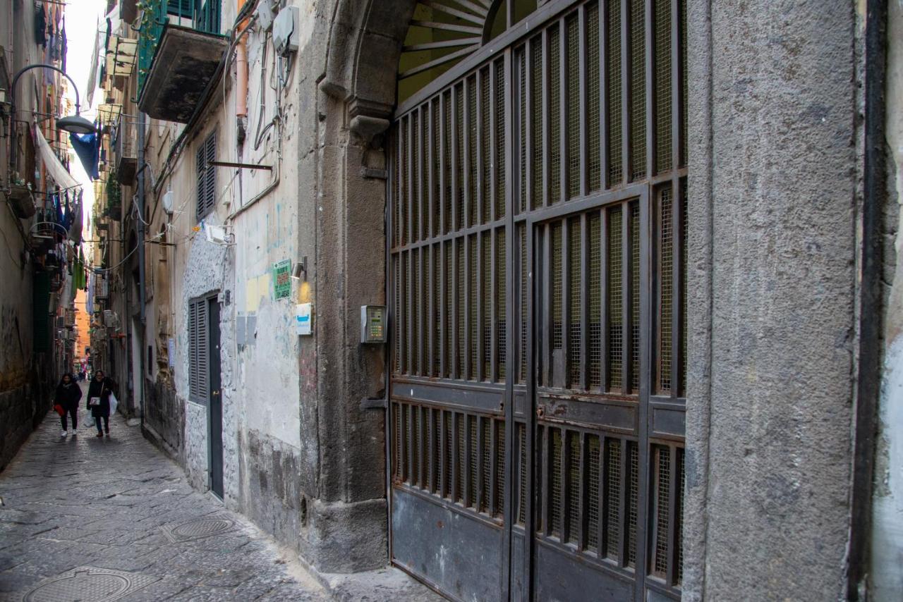 Domus Anticaglia By Domusextra Leilighet Napoli Eksteriør bilde